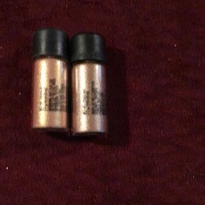 2 Mini MAC pigments. Tan and Melon